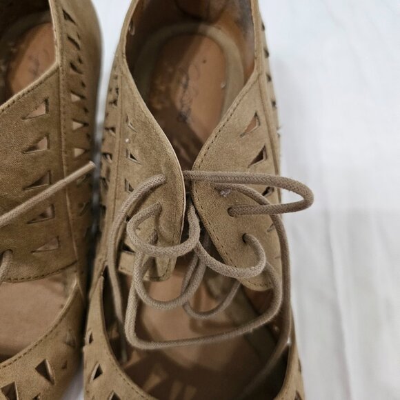 Tan Jaqueline Smith wedge sandals open toe - Picture 2 of 7